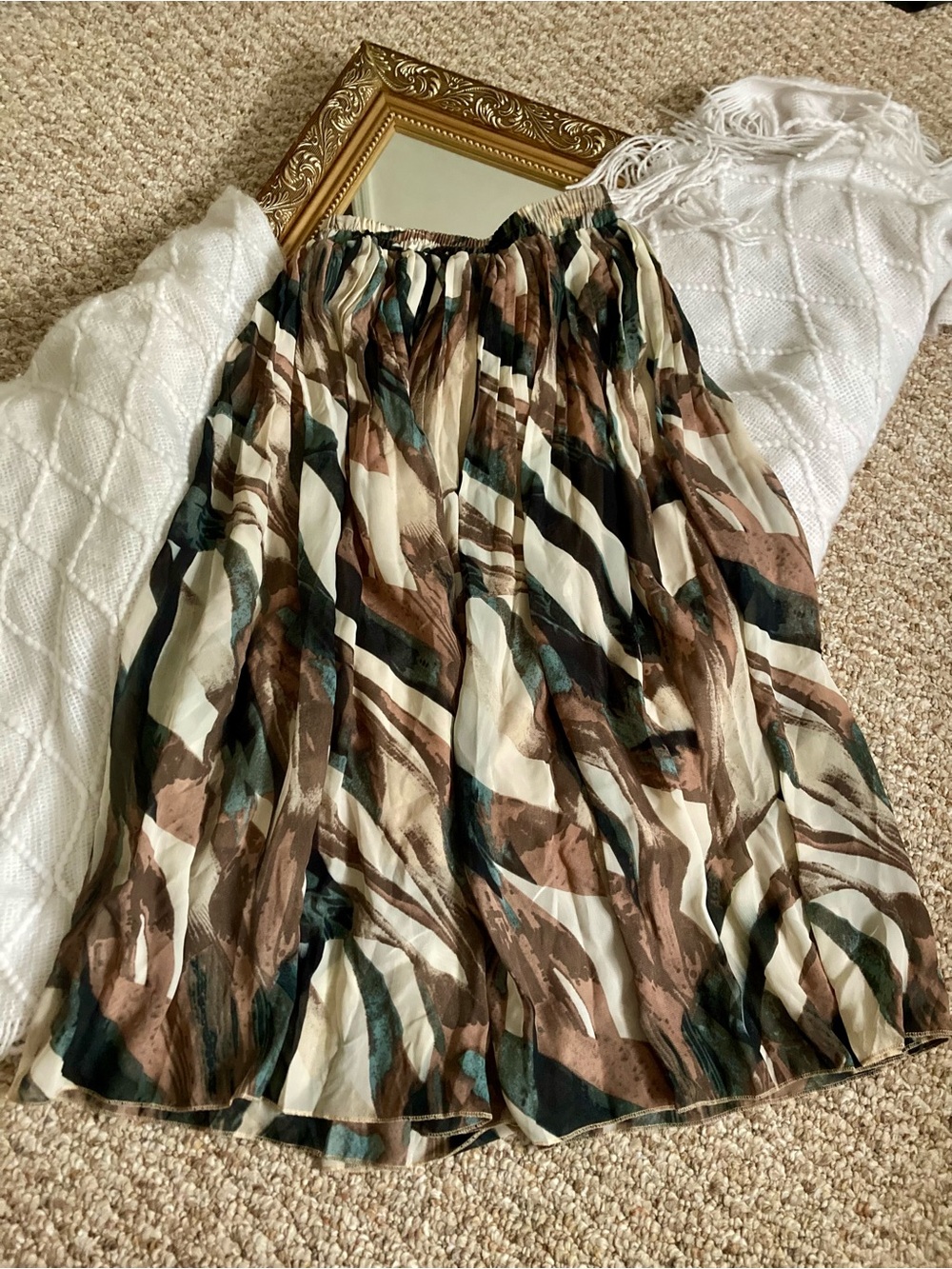 Flowy Abstract Print Midi Skirt in Cream, Brown & Teal